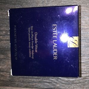 Estée Lauder double wear pressed powder